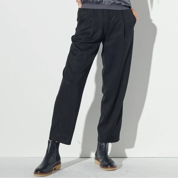 The Reset R Label Slouchy Trouser Black Size Large - Picture 2 of 9